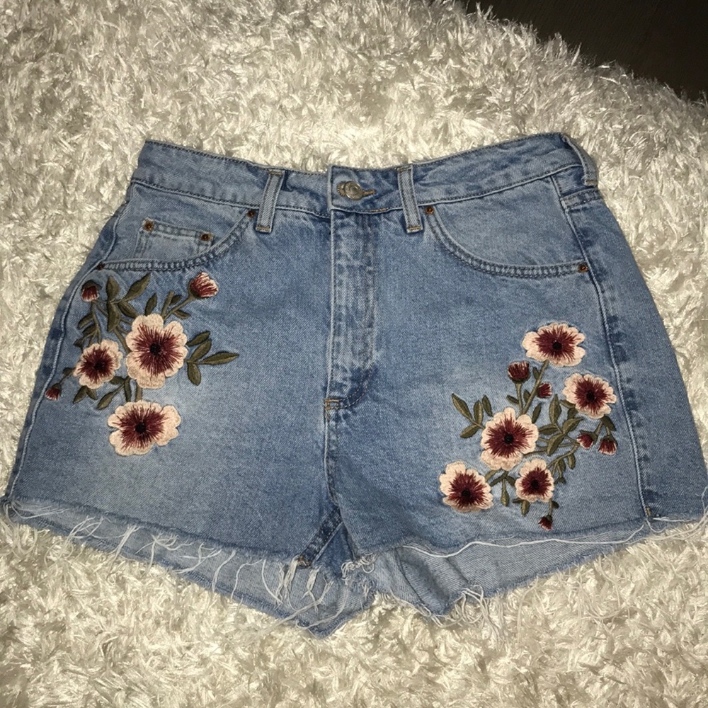 Floral denim shorts